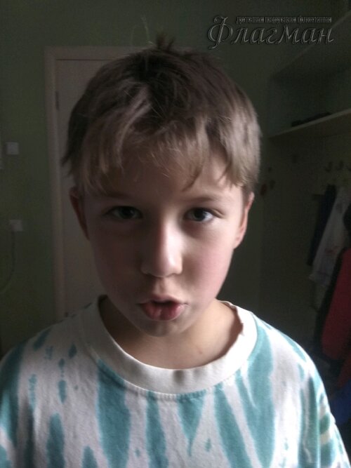 1dc7cc2c.ID Photo.103146